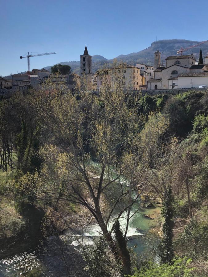 La Casa Sul Fiume Villa Ascoli Piceno Exteriör bild